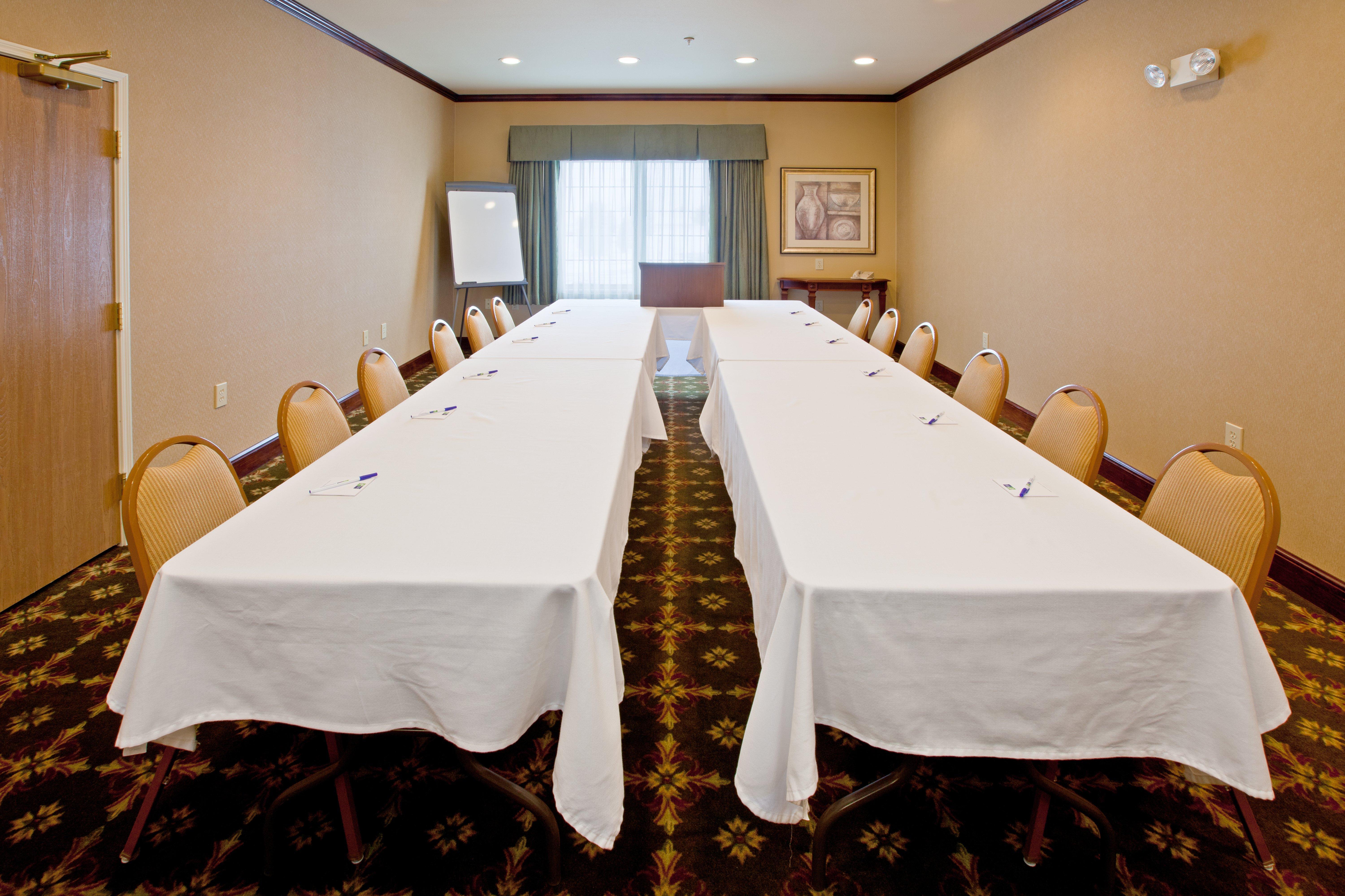 Holiday Inn Express Lebanon By Ihg Ngoại thất bức ảnh